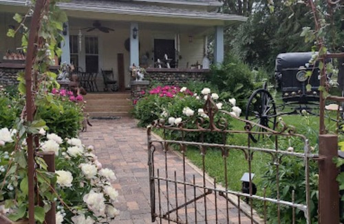 Birchwood Apartment | Relax in our Bear's Den Room in the Lower Lodge at The Cobblestone Bed & Breakfast