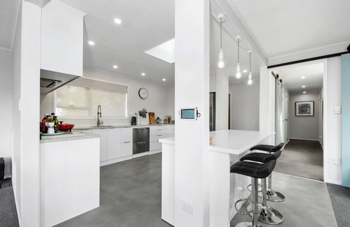 Richmond Heights House | Relax @ Richmond Heights