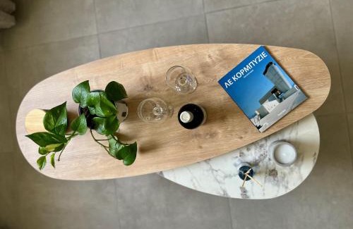 Kalo Chorio Apartment | Relax under the mulberry tree