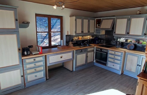 Grosswell House | Relaxation on 2 levels; hiking,cycling from the house, skiing in the surrounding