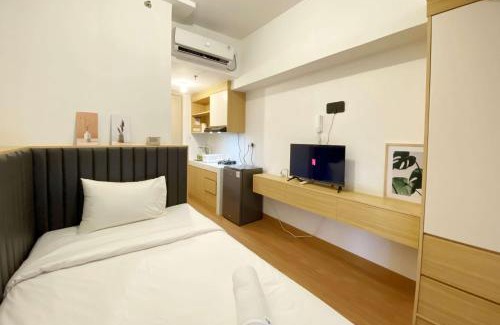 Java Apartment | Relaxing Studio at 19th Floor Tokyo Riverside PIK 2 Apartment By Travelio