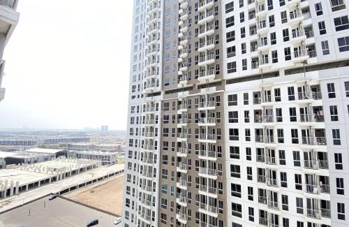 Java Apartment | Relaxing Studio at 19th Floor Tokyo Riverside PIK 2 Apartment By Travelio