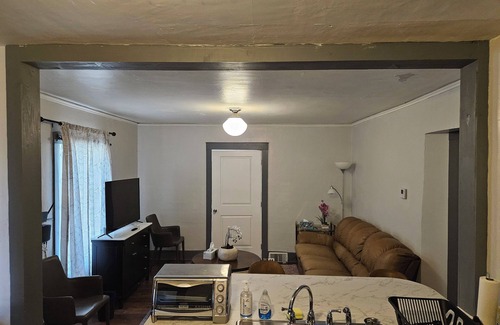 La Junta House | Remodeled Cute 3 room 1 bath house