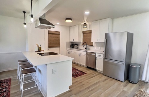 Universal City House | Remodeled home with firepit! 1 mile to Randolph AFB & 3 parks!