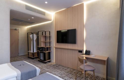 Almaty Hotel | Renion City Hotel