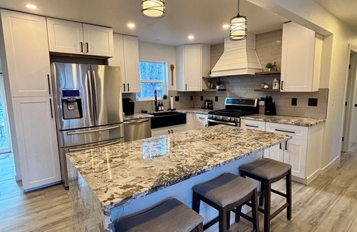 Virginia Village House | Renovated 3-bedroom house in Cherry Creek