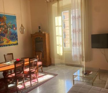 Venezia Nuova Apartment | Renovated apartment with 3 bedrooms in an historic palazzo between port and old town