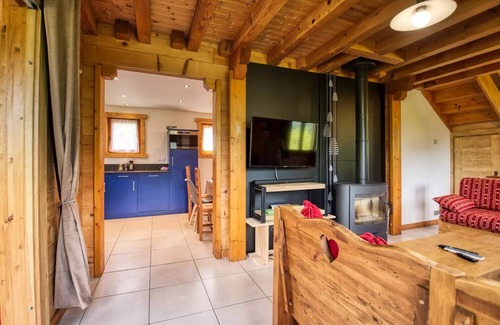 Morillon Ski Chalet | Renovated chalet on the heights of Morillon