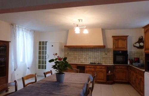 Vallon-sur-Gee Cottage | Renovated farmhouse with terrace, internet, and garage near Vallon-sur-Gée