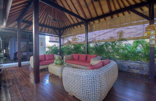 Dyanapura Villa | Rent a Luxury Villa in Bali Close to the Beach, Bali Villa 2024