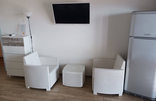 Girasole House | Rent rooms and apartment