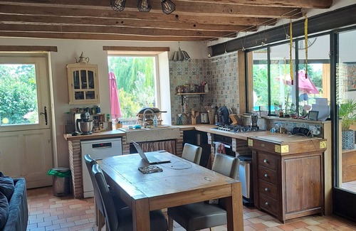 Ballon-Saint-Mars Bed & Breakfast | Rent rooms in the countryside. Ideal for everyone.