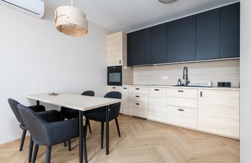 Baluty Apartment | RentPlanet - Apartament Lutomierska
