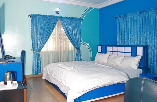 Port Harcourt Hotel | Resdon Hotel and Suites