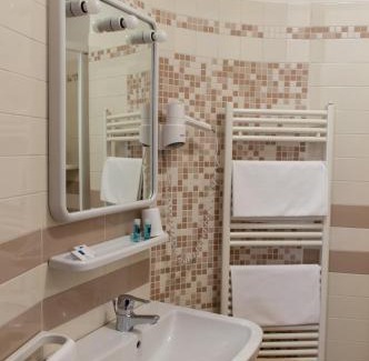 Finale Pia Apartment | Residence Italia