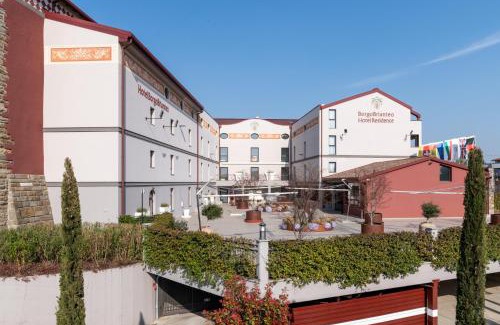 Ponte San Pietro Apartment | Residence Mura Venete
