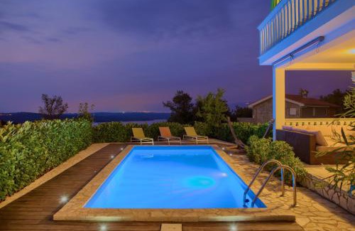 Klimno Villa | Residencia La Famiglia