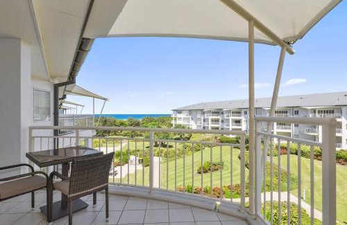 Kingscliff Apartment | Resort on the Beach 4302 with resort Pool