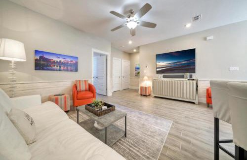 Port Aransas House | Resort Pool Walk to the Beach Island Views Little Beach House by AvantStay