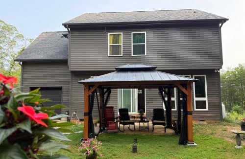 Westport House | Rest Easy in North Carolina