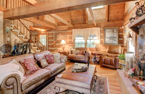 Dover House | Retreat for Fishermen, Hunters, Gatherings, and Romance !!
