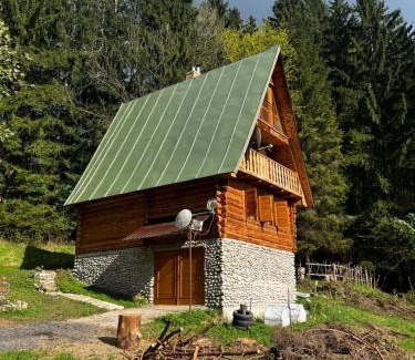 Dolny Kubin Ski Chalet | RETRO CHATA Kubínska