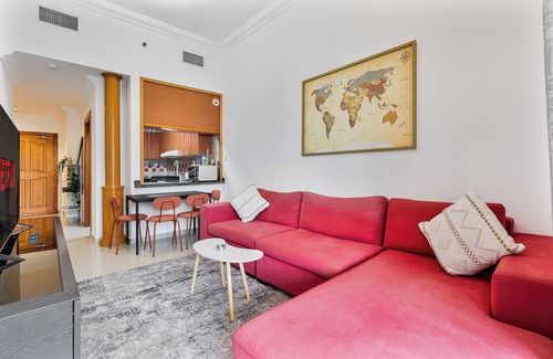 Al Sufouh 2 Apartment | Retro-Modern 1BR in Marina Near JBR Beach & Mall