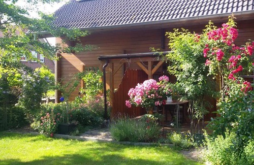 Emden Apartment | Reuken - Fewo Zum Emslotsen