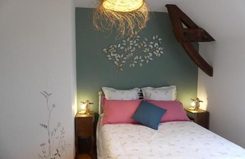 Tirepied Bed & Breakfast | REVES DE BAIE - Chambre d'hôtes COSY avec table BIO et MASSAGES - Vue panoramique exceptionnelle