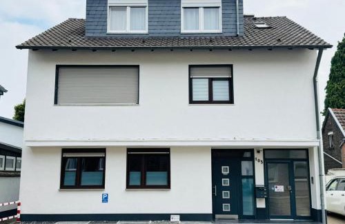 Rheidt Apartment | RheinZeit Apartment Köln Bonn