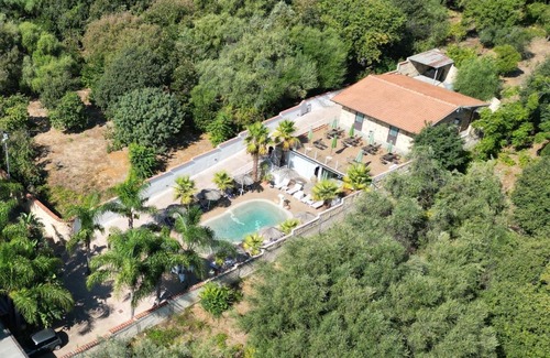 Monreale Bed & Breakfast | RhelizeOne & Spa جميل