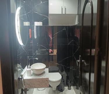 Douar Sidi Youssef Ben Ali Apartment | Riad Arfoud appartement haut standing 3 chambres avec piscine à gueliz nord