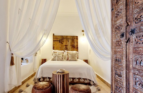 Bab Doukkala House | Riad exclusif au Coeur de la Médina de Marrakech - Rooftop, Pool and Hammam