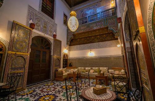 Zekkak Er Roumane House | Riad Qamar Fez