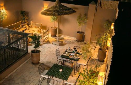 Bab Taghzout House | Riad Sabria