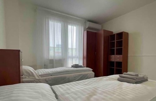 Nove Mesto Apartment | Riazanska Apartment 3 Room Free Wifi