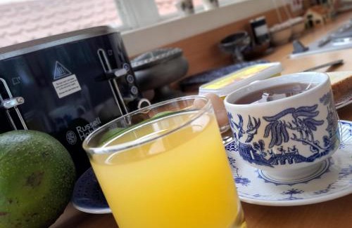 Entebbe Bed & Breakfast | Ridgeway Victoria