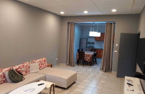 Monrovia Apartment | Rimal