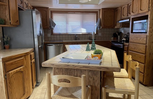 Page House | Rimview Lake Powell Home-Stunning views and a spacious family friendly home!