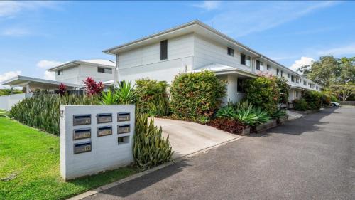 Coffs Harbour House | Ripples @ Park Beach - Modern townhouse, Beach