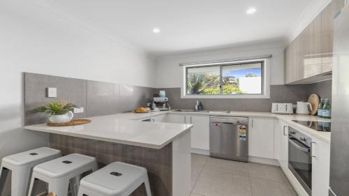 Coffs Harbour House | Ripples @ Park Beach - Modern townhouse, Beach
