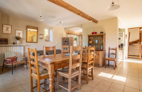 Alles-sur-Dordogne Villa | River Dovecote - Four Bedroom Villa, Sleeps 8
