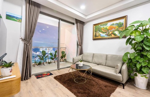 District 7 Apartment | River Panorama 2Bedroom Kingbed infinity Pool
