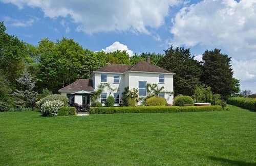 Beccles House | River Views, Beccles - HOT TUB + Norfolk Broads