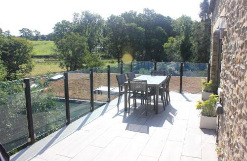 High Bentham House | Riverbank Cottage