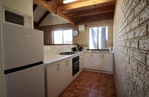 Augusta Cottage | Riverscape Cottage No.6 - Riverscape - unit 6 with views over the Blackwood River and cosy fire place