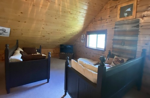 Dolores Cabin | Riverside Cabin
