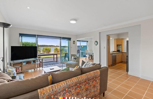 Iluka Apartment | Riverview Apartment 1.2