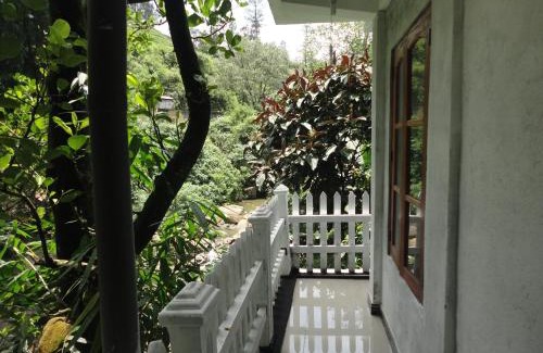 Dickoya Hotel | Rock View Rest Hatton