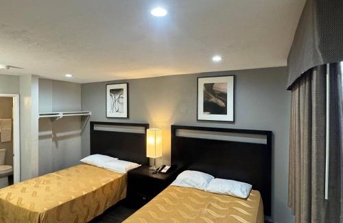 El Cajon Hotel | Rodeway Inn El Cajon - San Diego East